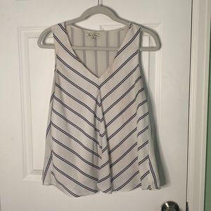White and blue sleeveless blouse top by Emma & Olivia, size M